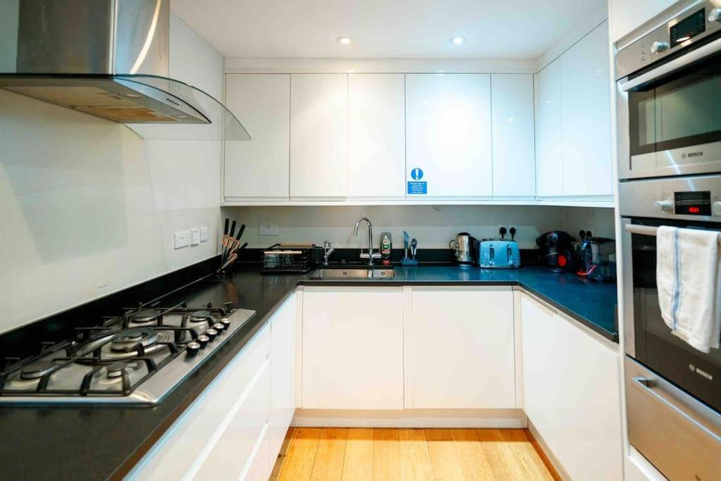 Spacious And Cosy 3Brs 5F House In Heart Of London Exterior photo