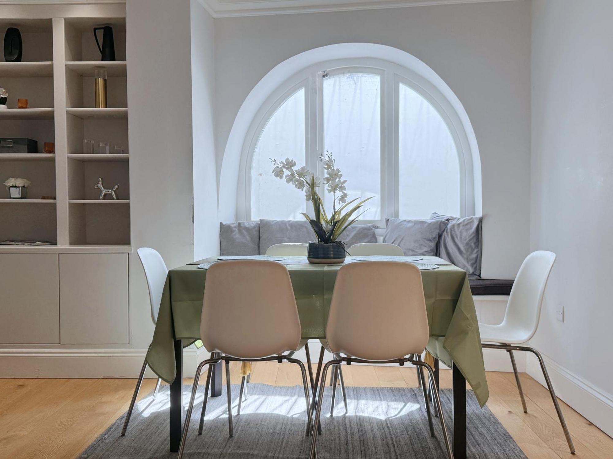 Spacious And Cosy 3Brs 5F House In Heart Of London Exterior photo